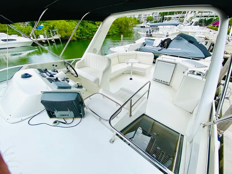 Slide: The Image of Navigator 5700 Rival 2003 - 1480942