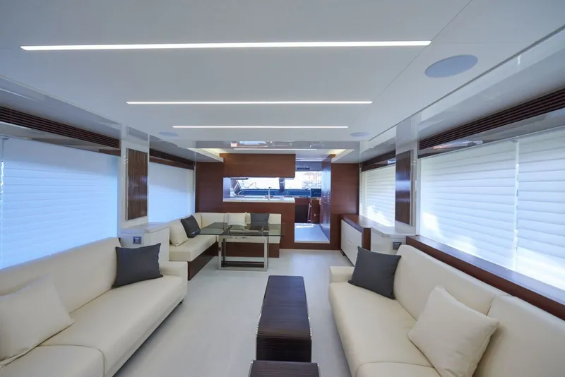 Slide: The Image of Astondoa 80 Flybridge 2020 - 1484818