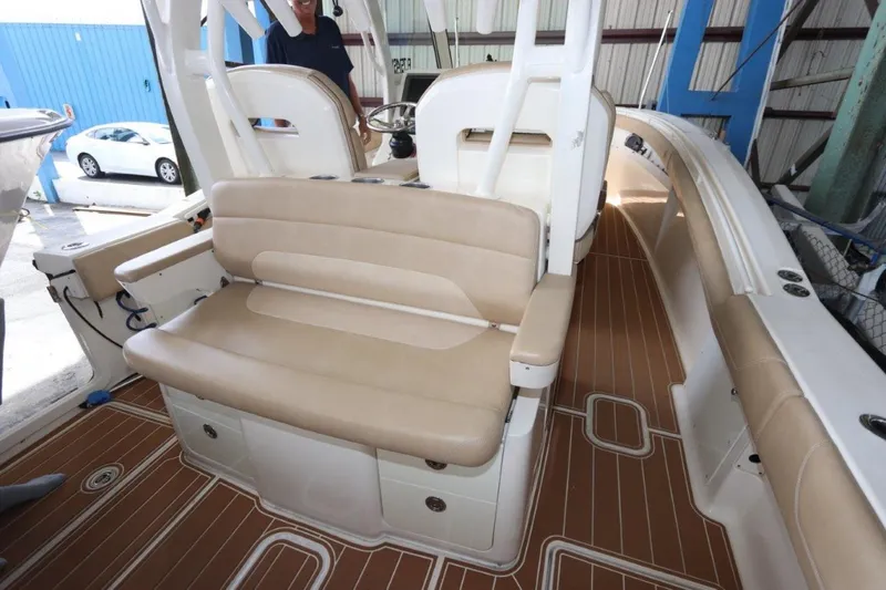 Slide: The Image of Scout 345 CC 2012 - 1487601