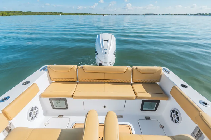 Slide: The Image of Sportsman 261 Heritage - 10