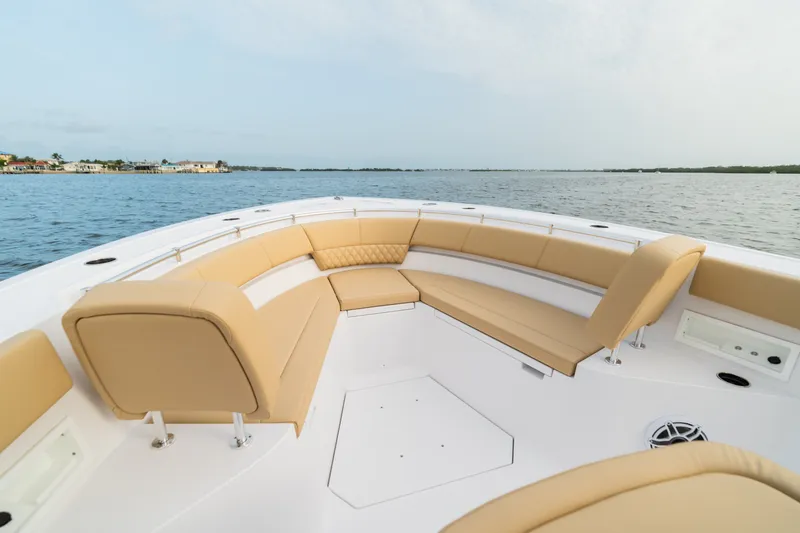 Slide: The Image of Sportsman 321 Heritage - 15