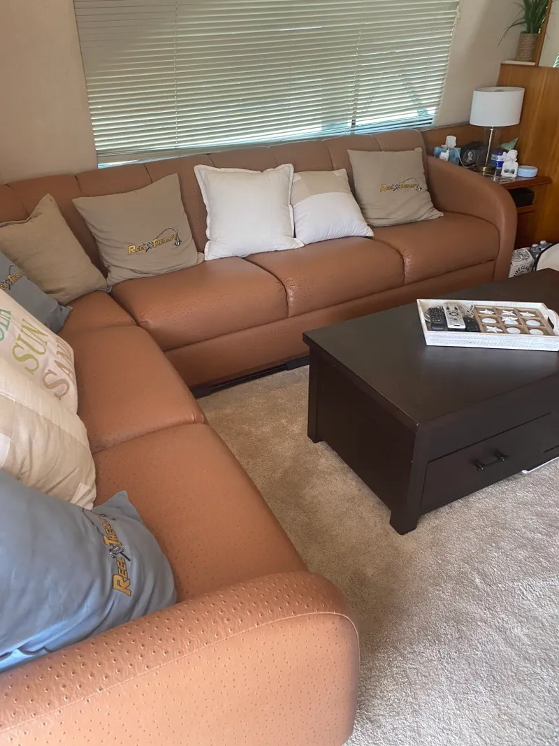 Slide: The Image of Ocean Yachts Super Sport 1997 - 1489695