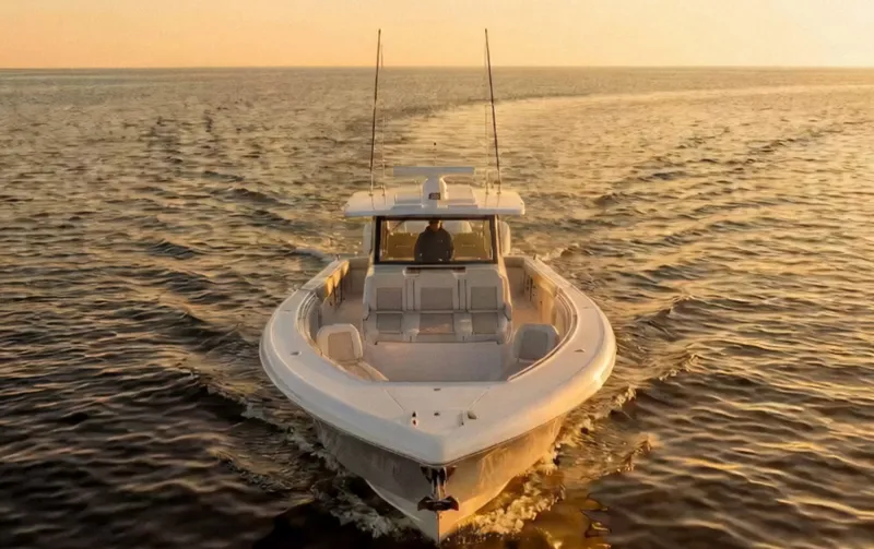 Slide: The Image of Yellowfin 48 Offshore - 2