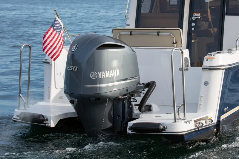 Slide: The Image of Ranger Tug R-25 Ranger Tug - 4