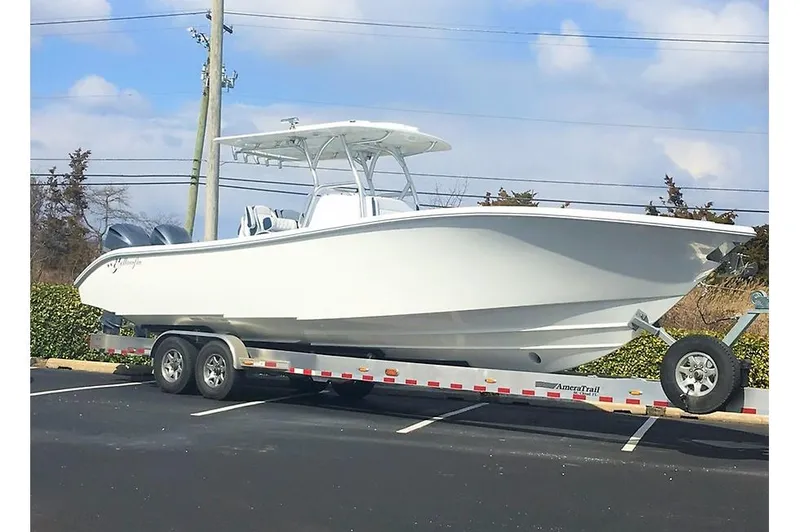 Slide: The Image of Yellowfin 32 Offshore - 1