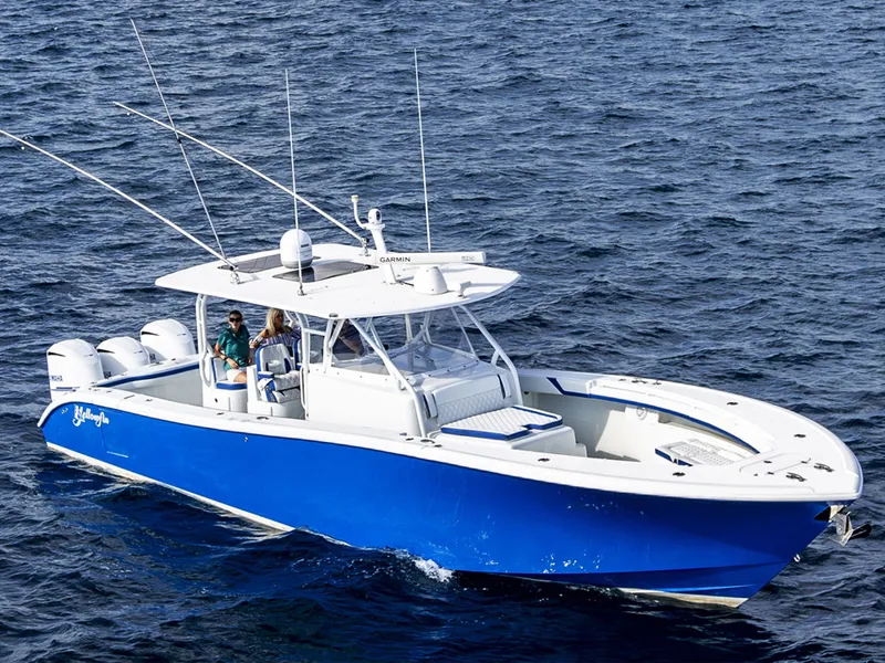 Slide: The Image of Yellowfin 42 Offshore - 1