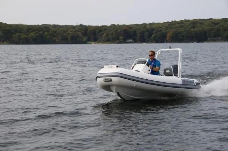 Slide: The Image of Highfield 390 DL 2022 - 1523113