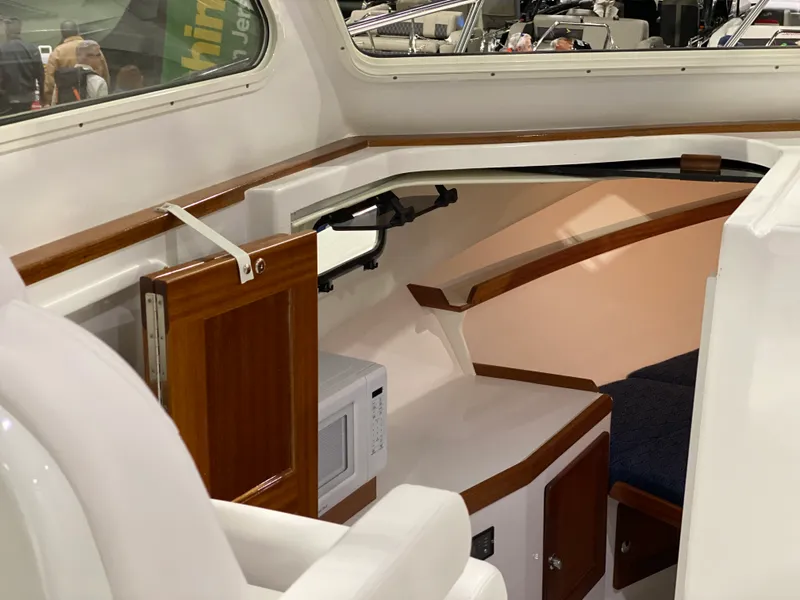 Slide: The Image of North Coast 315 HT 2024 - 14