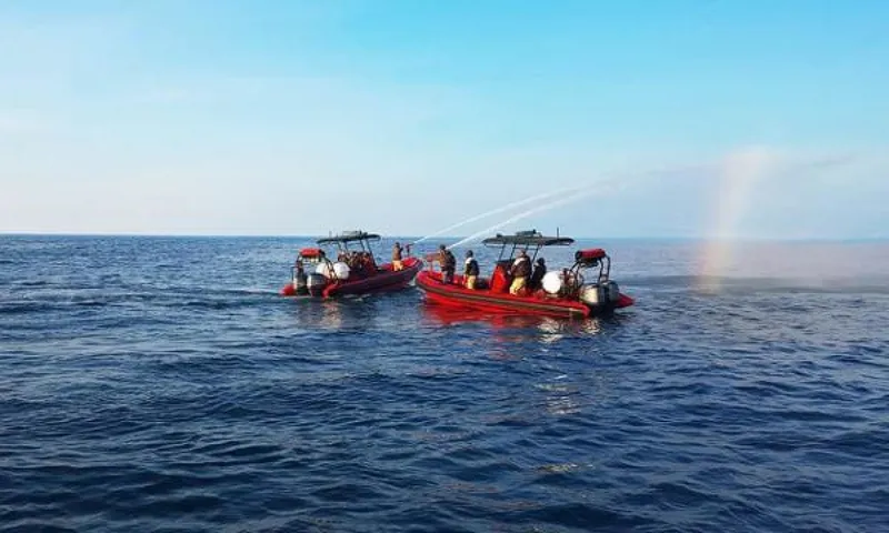 Slide: The Image of Ocean Craft Marine Fire-Fighting 8.0 M 2022 - 1524135