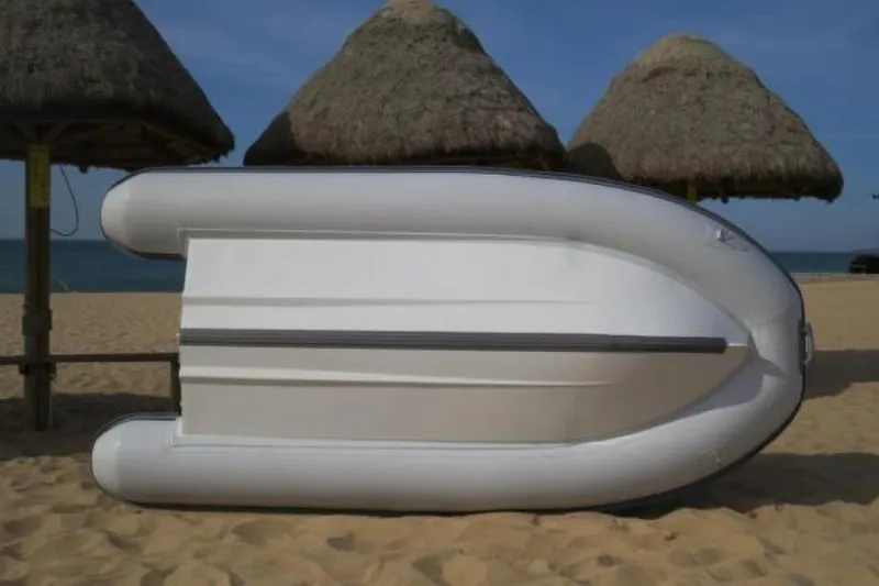 Slide: The Image of Highfield Classic 380 2022 - 1526554