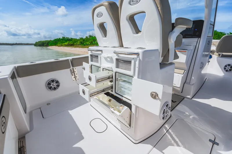 Slide: The Image of Sportsman 262 Open CC - 16