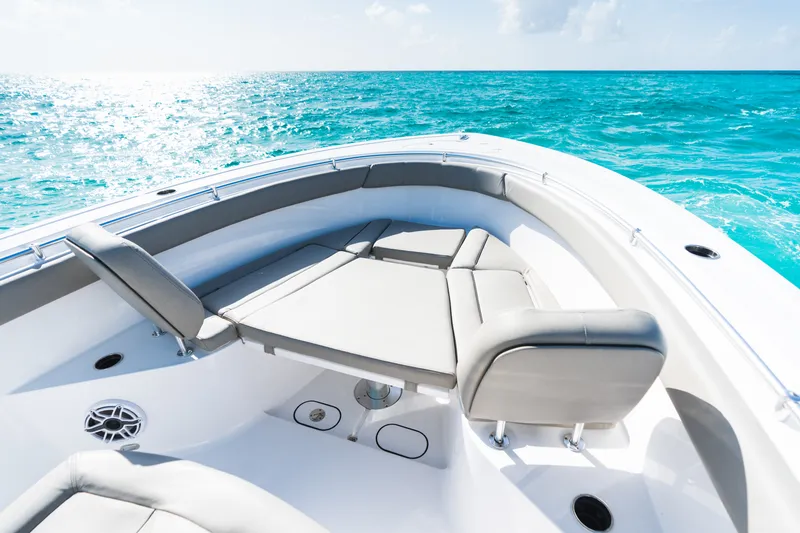 Slide: The Image of Sportsman 302 Center Console - 25