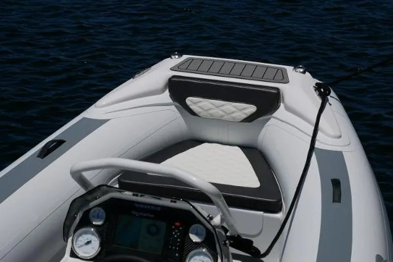 Slide: The Image of Manufacturer Provided Image - 1531195