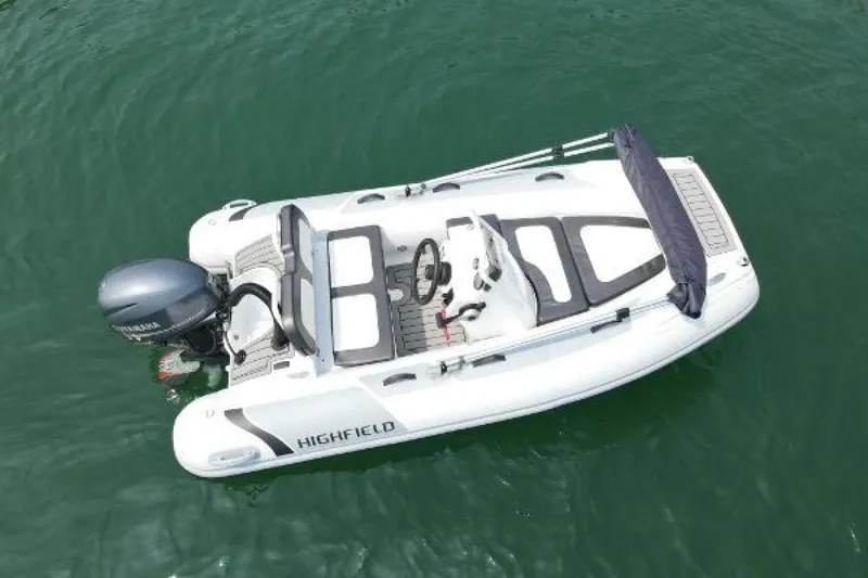 Slide: The Image of Highfield Sport 330 2022 - 1533485