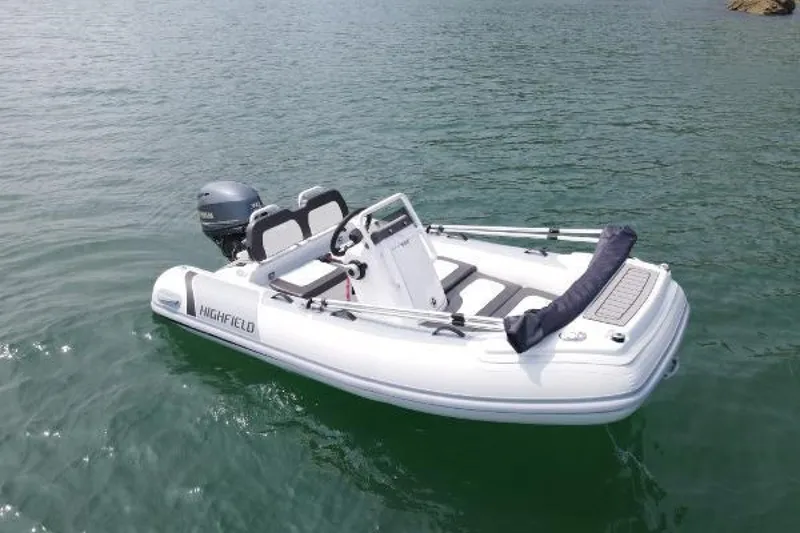 Slide: The Image of Highfield Sport 330 2022 - 1533486