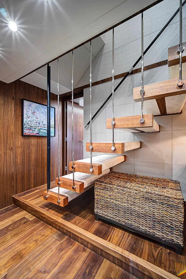 Slide: The Image of Sunseeker 86 Yacht 2019 - 1556714