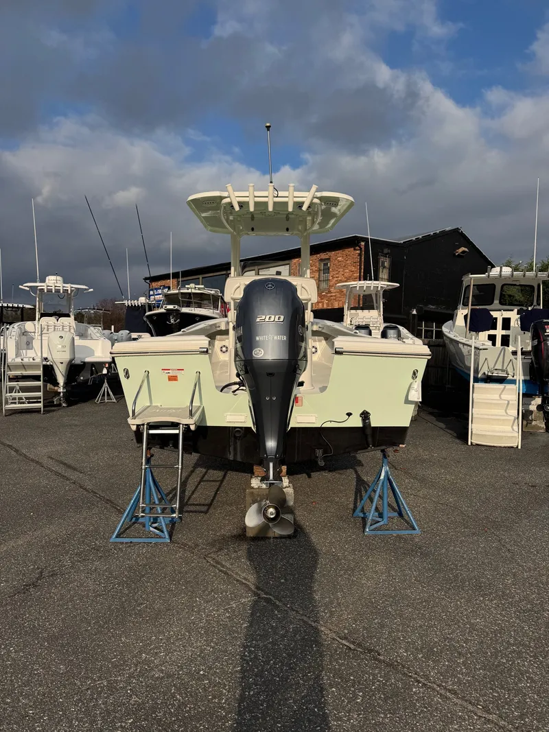 Slide: The Image of Parker Marine 2023 Parker 23 SE Center Console 2023 - 2