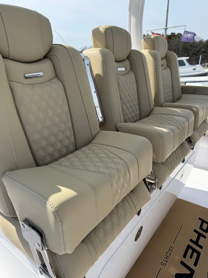 Slide: The Image of Phenom 2026 Phenom 37 Center Console 2026 - 6