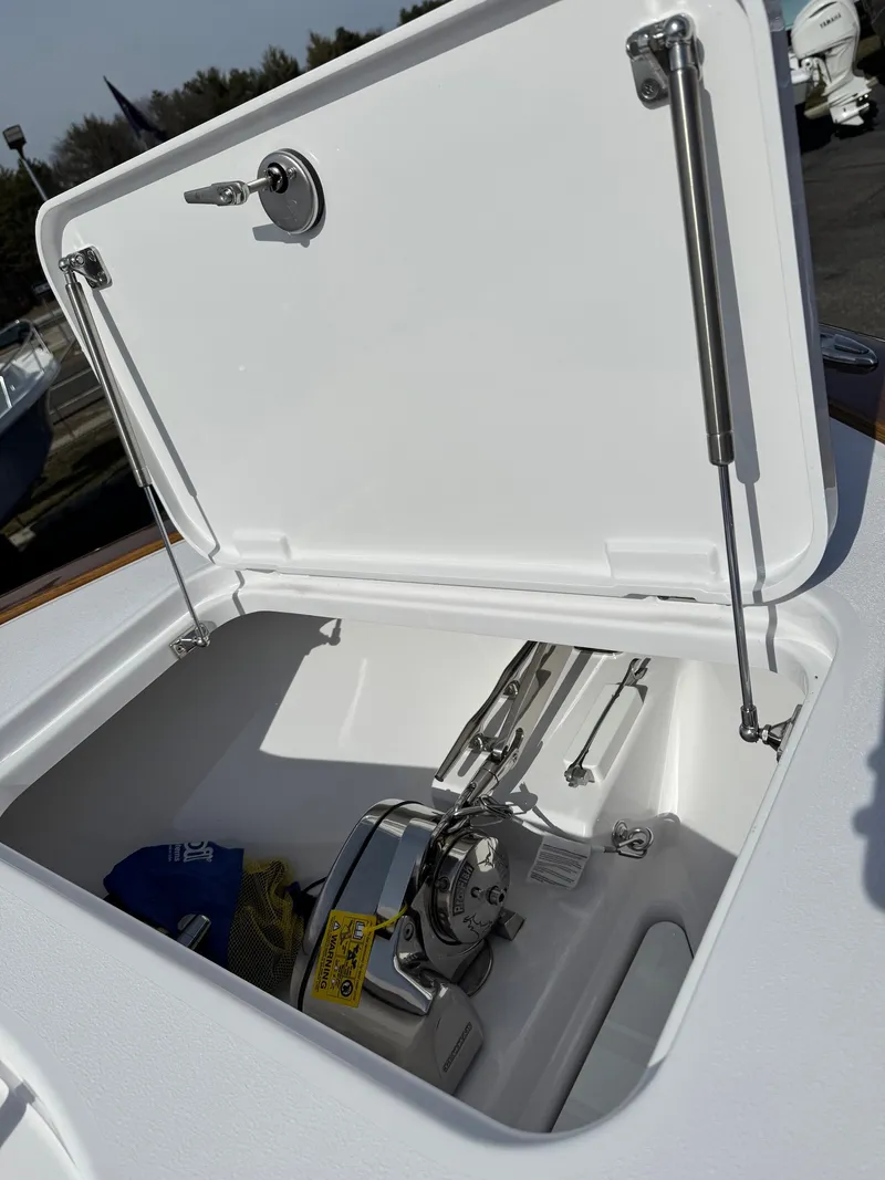 Slide: The Image of Phenom 2026 Phenom 37 Center Console 2026 - 24