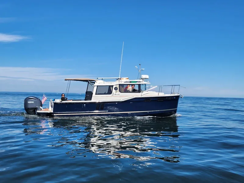 The Image of Ranger Tug 2023 Ranger Tug R-27 2023 - 0
