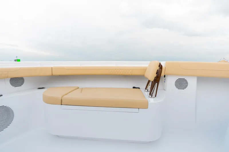 Slide: The Image of Phenom 43 Center Console - 22