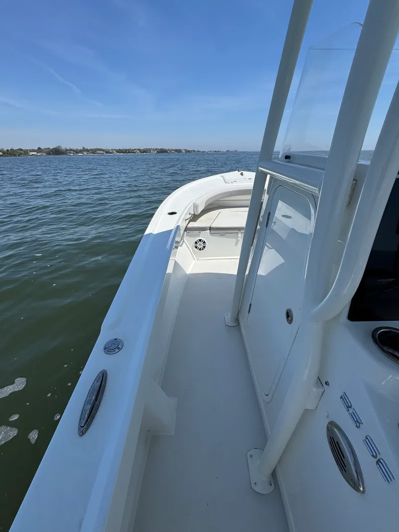 Slide: The Image of Parker Marine 2023 Parker 23SE Center Console 2023 - 11