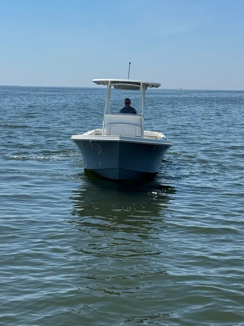 Slide: The Image of Parker Marine 2023 Parker 23SE Center Console 2023 - 1