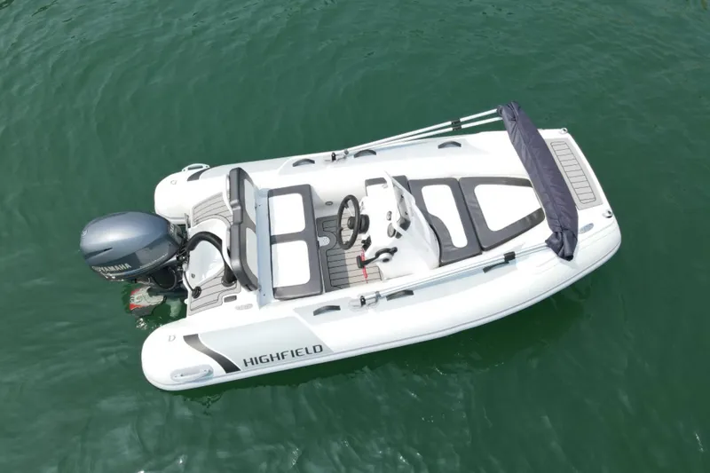 Slide: The Image of Highfield Sport 330 2022 - 1545912