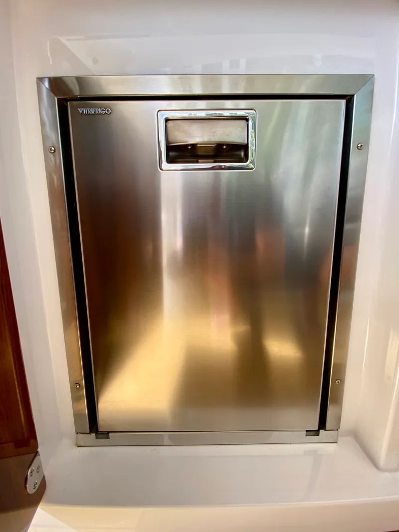 Slide: The Image of Azimut Flybridge 2018 - 1566880