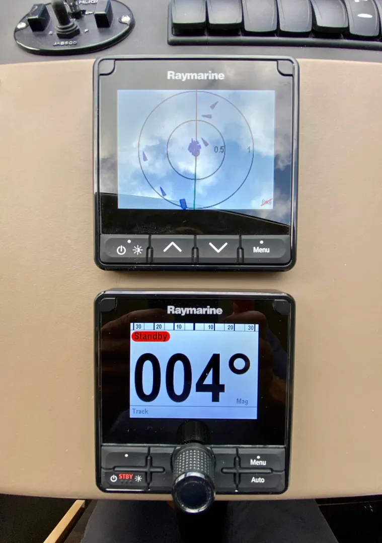 Slide: The Image of Azimut Flybridge 2018 - 1566912