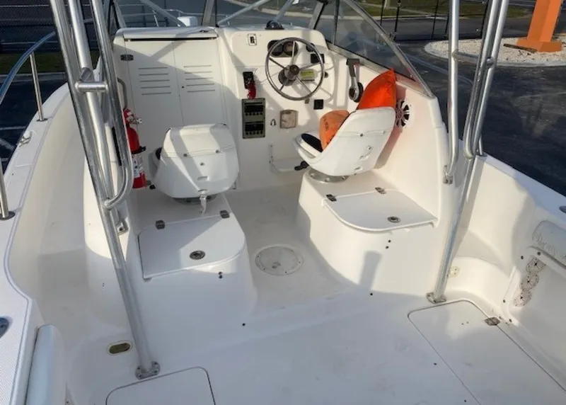 Slide: The Image of Century 2300 Walkaround 2001 - 1565535