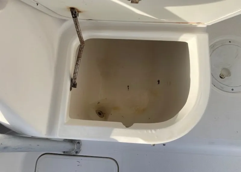 Slide: The Image of Century 2300 Walkaround 2001 - 1565570