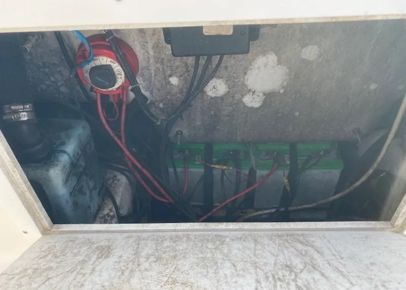 Slide: The Image of Century 2300 Walkaround 2001 - 1565543