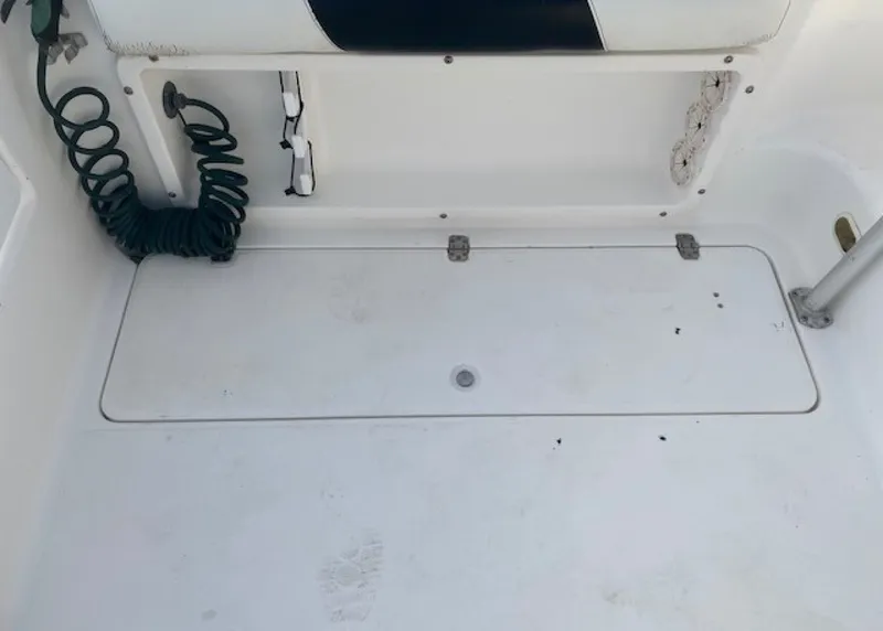 Slide: The Image of Century 2300 Walkaround 2001 - 1565546