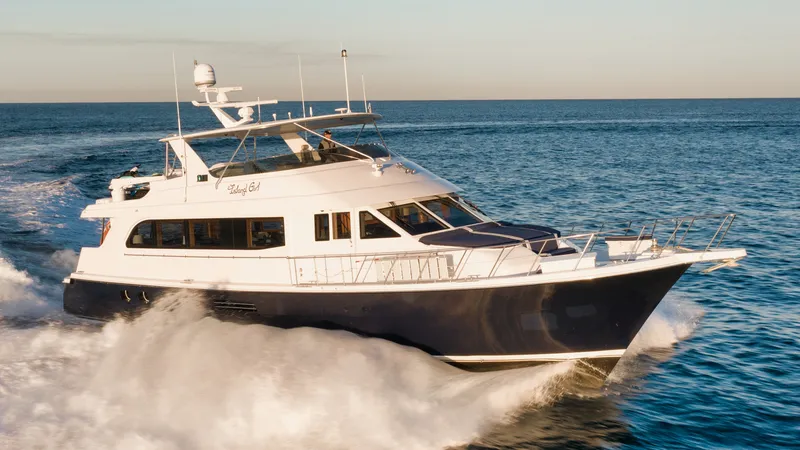 Slide: The Image of Hatteras CPMY 2002 - 1590420