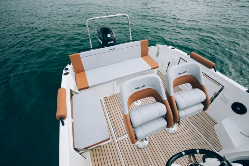 Slide: The Image of Beneteau Flyer 7 Sundeck 2026 - 1584764