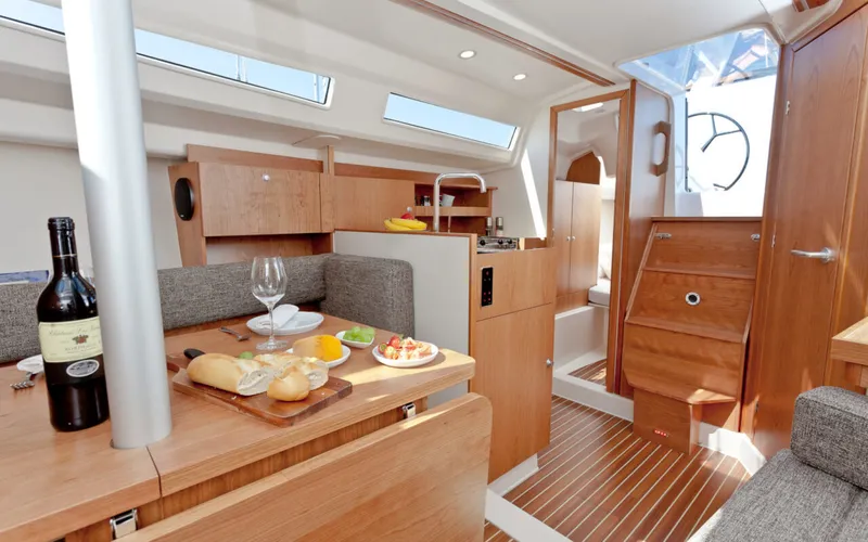 Slide: The Image of Hanse 315 2025 - 1587337