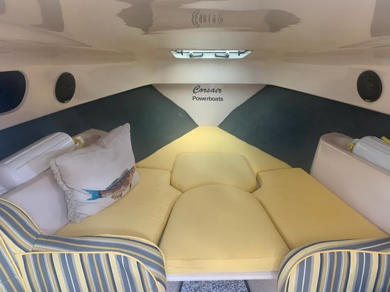 Slide: The Image of Corsair 25 1988 - 1597066