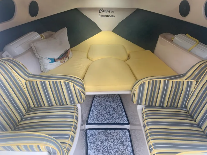 Slide: The Image of Corsair 25 1988 - 1597067