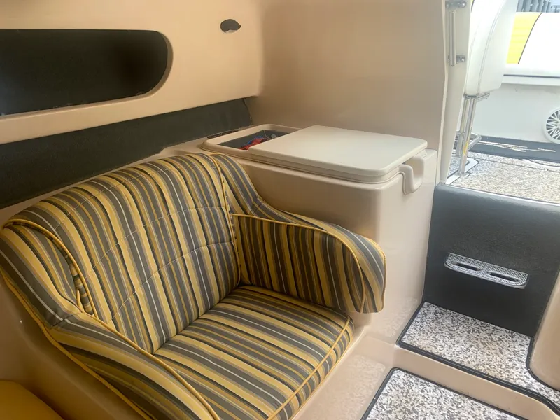 Slide: The Image of Corsair 25 1988 - 1597063