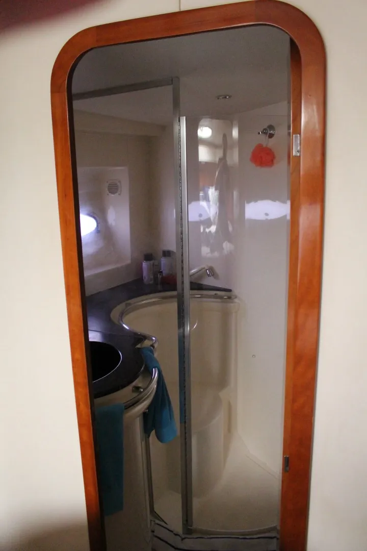 Slide: The Image of Carver Yachts Trojan 440 Express 2000 - 1604346