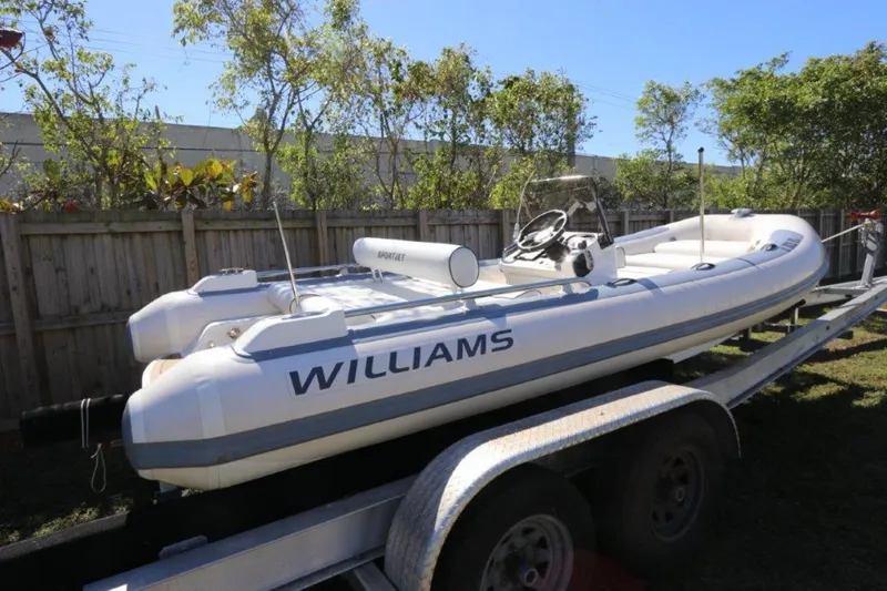 Slide: The Image of Williams Sportjet 520 2018 - 1607555