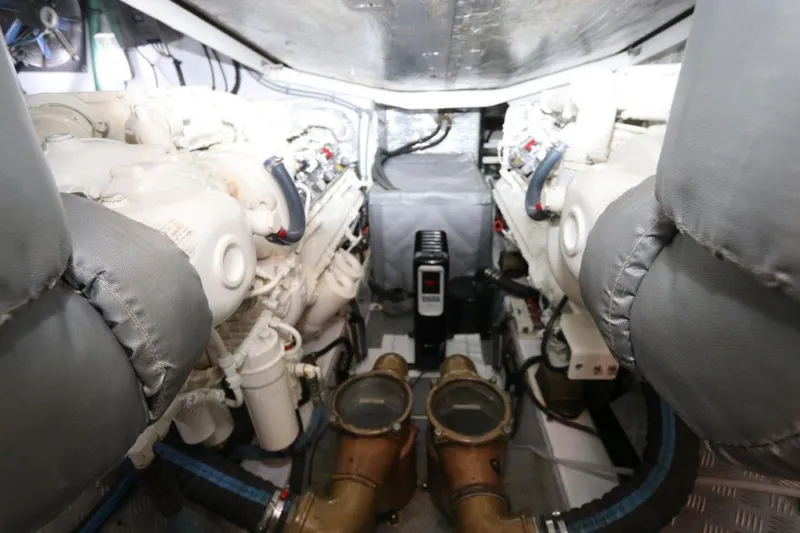 Slide: The Image of Sunseeker Predator 2004 - 1608068