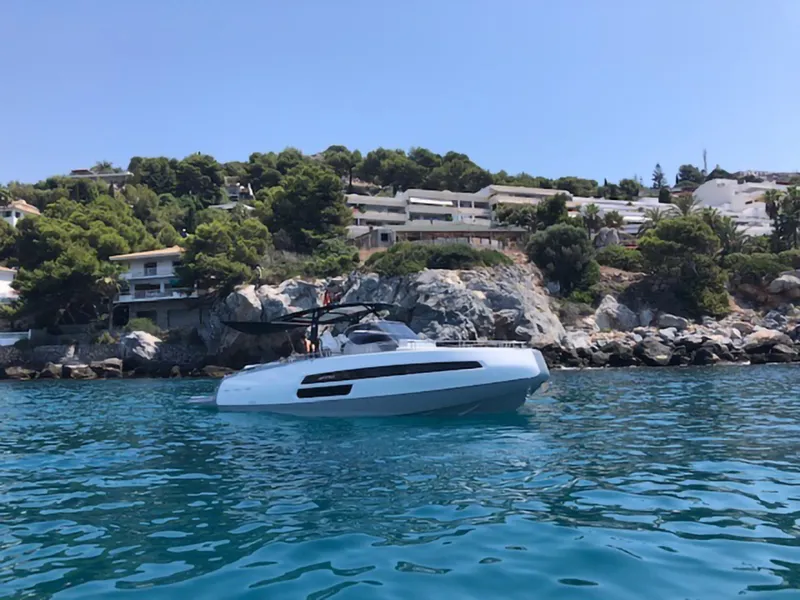 Slide: The Image of Invictus 370 GT 2018 - 1619047