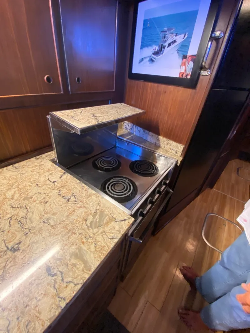 Slide: The Image of Hatteras Sport Fish Convertible 1986 - 1626062