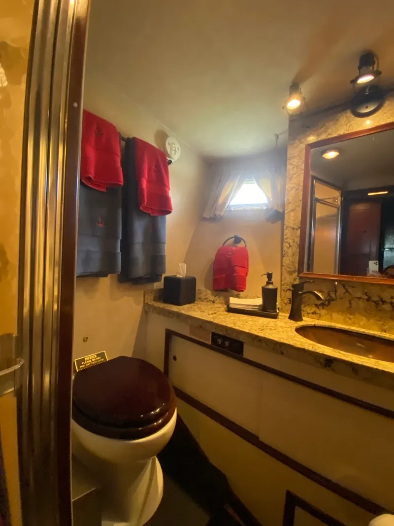 Slide: The Image of Hatteras Sport Fish Convertible 1986 - 1626064