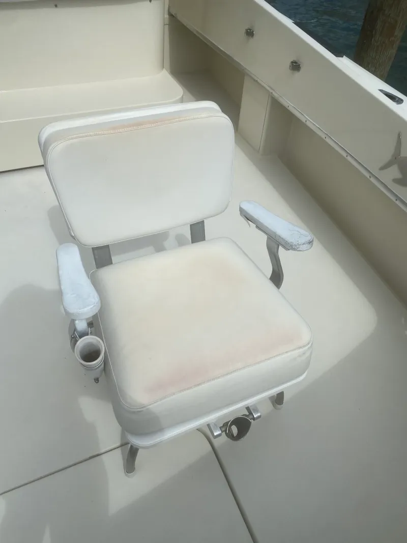 Slide: The Image of Hatteras Sport Fish Convertible 1986 - 1626056