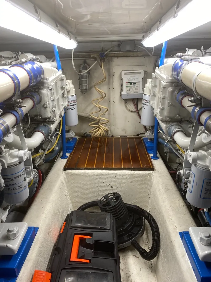 Slide: The Image of Ocean Yachts 48 Super Sport 1987 - 1643538