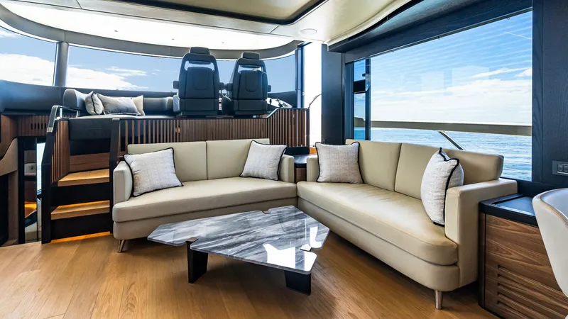 Slide: The Image of Absolute Navetta 64 2025 - 5313038