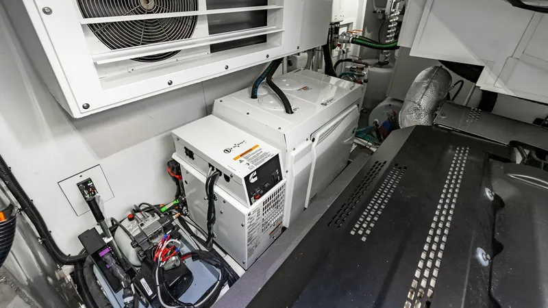 Slide: The Image of Absolute Navetta 64 2025 - 5313145